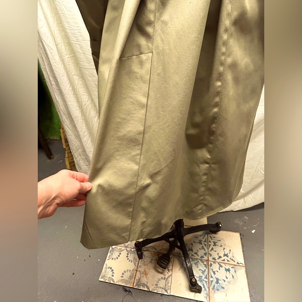 London Fog Tan Trench Coat - Picture 9 of 15